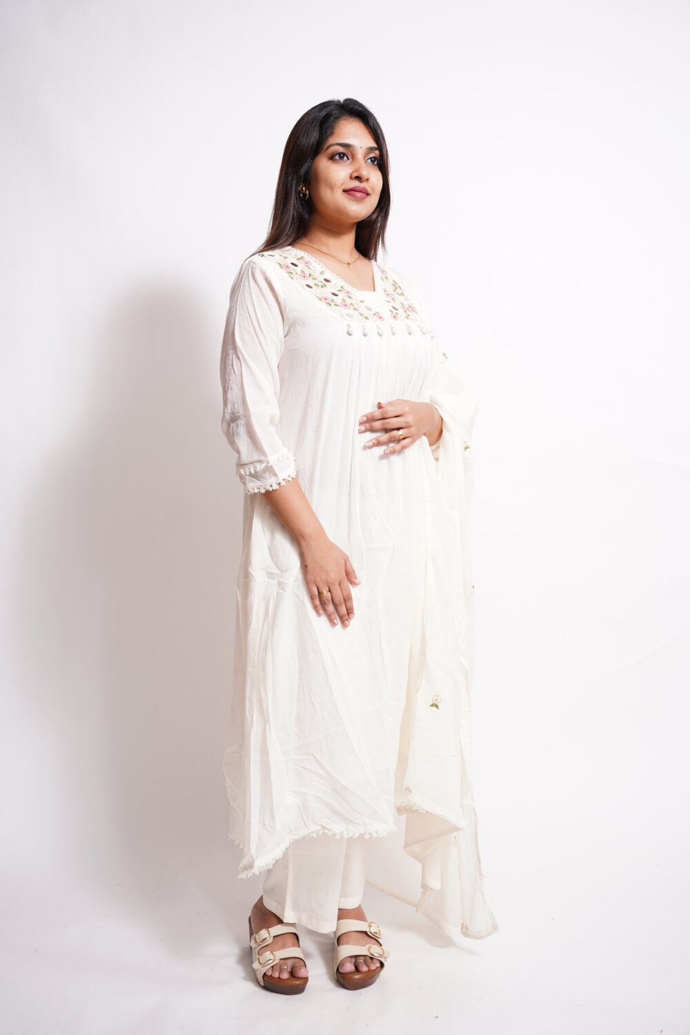 elegant white salwar with dupatta